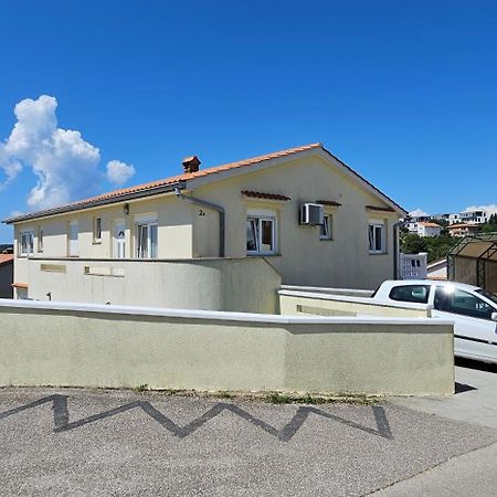 Apartment Marino Krk Town Exterior photo